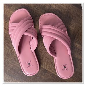 SHADE & SHORE Mauve 'Perla' Crossband Slide Sandals
